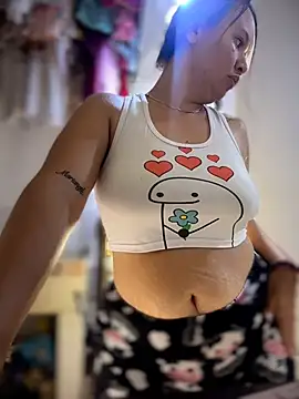 Emiily lee online show from June 21, 2:36 am