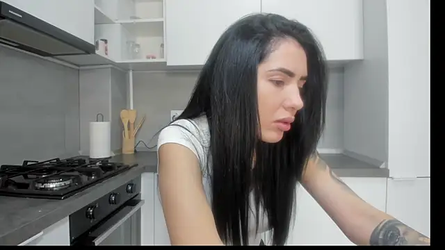 Emmapmg online show from January 14, 10:43 am