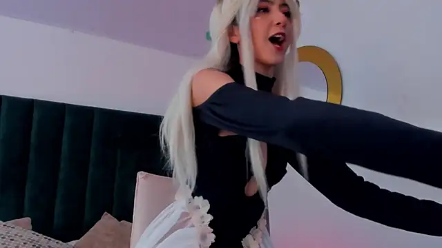 Snapshot of BonnieCute_ chatting on December 24, 3:37 pm BonnieCute online show from December 24, 3:37 pm