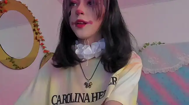 Snapshot of BonnieCute_ chatting on January 14, 12:45 pm BonnieCute online show from January 14, 12:45 pm