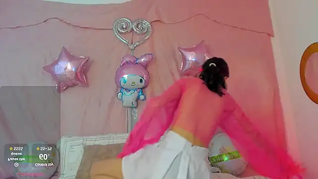 Snapshot of BonnieCute_ chatting on January 16, 11:37 am BonnieCute online show from January 16, 11:37 am