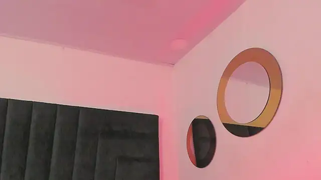 Snapshot of BonnieCute_ chatting on March 2, 2:54 pm BonnieCute online show from March 2, 2:54 pm