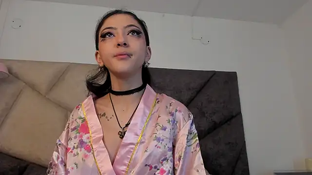 BonnieCute  online show from December 23, 12:19 am