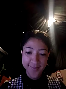 Snapshot of BonnieCute_ chatting on May 4, 2:13 pm BonnieCute online show from May 4, 2:13 pm
