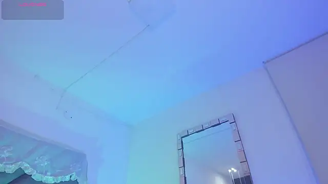 Snapshot of BonnieCute_ chatting on July 23, 1:58 am BonnieCute online show from July 23, 1:58 am
