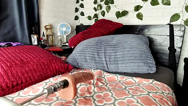 NASTY-MAG online show from May 31, 6:09 pm