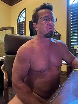 sluttydylan online show from April 30, 6:03 pm