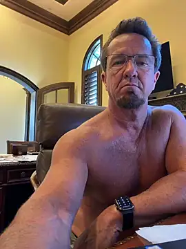 sluttydylan online show from June 18, 1:28 am