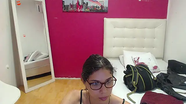 nextdoor fantasy1 online show from December 18, 3:15 am