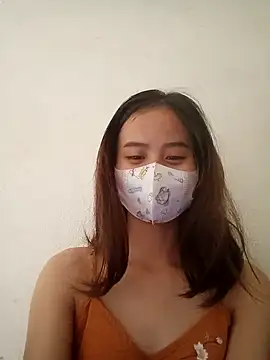 Snapshot of Nobita2z chatting on December 18, 6:43 am Nobita2z online show from December 18, 6:43 am