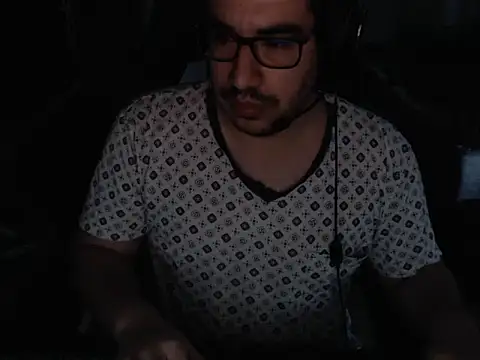 thealfawolf01 online show from June 21, 12:19 pm