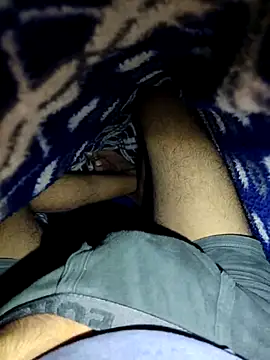 cumshotboy01 online show from November 28, 9:17 pm