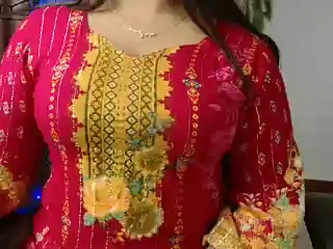 Snapshot of Unlucky-flowers chatting on January 26, 8:34 pm Unlucky-flowers online show from January 26, 8:34 pm