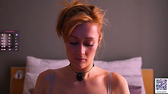 Snapshot of PannaDakota chatting on February 21, 10:16 am PannaDakota online show from February 21, 10:16 am