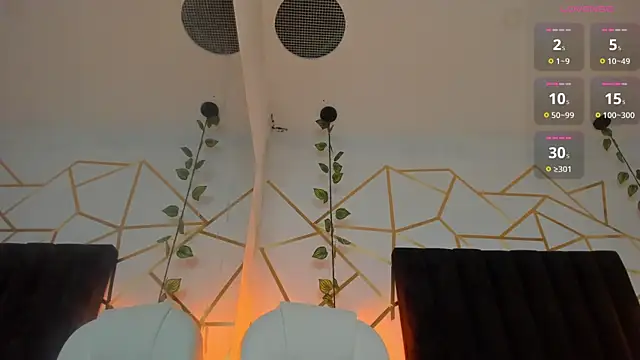 Megan Thompsonn online show from March 6, 6:37 pm