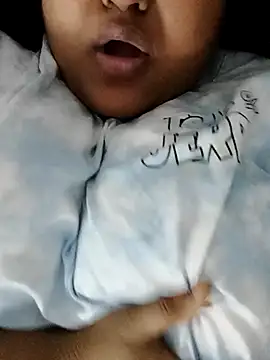 smile pretty online show from December 19, 9:28 pm