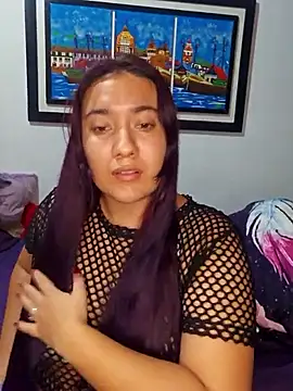 Snapshot of Blushing_Katy chatting on December 19, 4:25 pm Blushing Katy online show from December 19, 4:25 pm