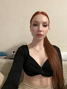 Snapshot of JudyWalkerr chatting on December 19, 9:06 pm JudyWalkerr online show from December 19, 9:06 pm