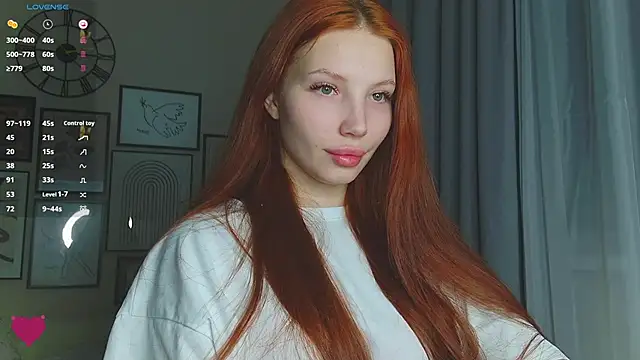 Snapshot of JudyWalkerr chatting on February 24, 3:55 am JudyWalkerr online show from February 24, 3:55 am