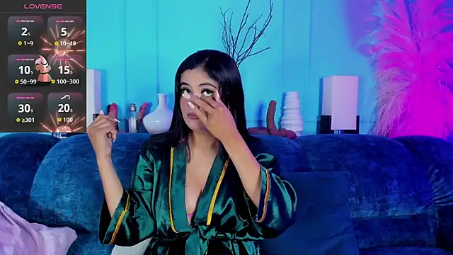 Elizabeth VonSweet online show from November 14, 8:18 pm