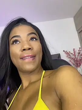 Snapshot of paula__cruzz chatting on June 27, 9:09 pm paula cruzz online show from June 27, 9:09 pm