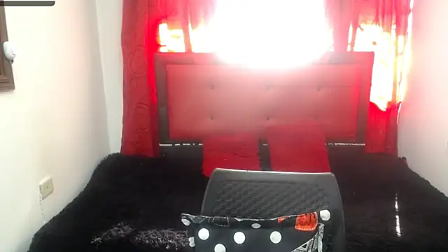 tatysmaturemilf online show from January 22, 8:38 pm