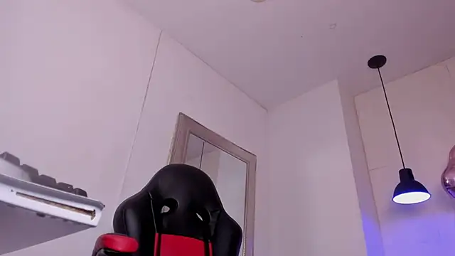 angel hardy dl online show from September 12, 11:54 am