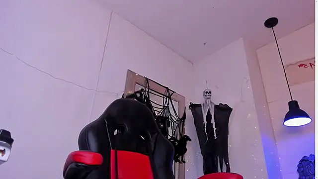 angel hardy dl online show from October 8, 10:13 am