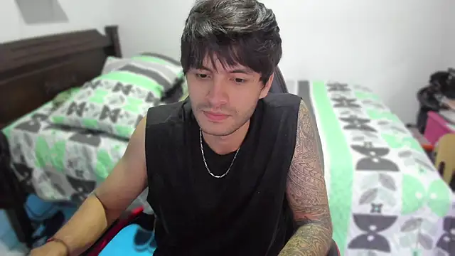 justin stark7 online show from January 28, 1:29 am