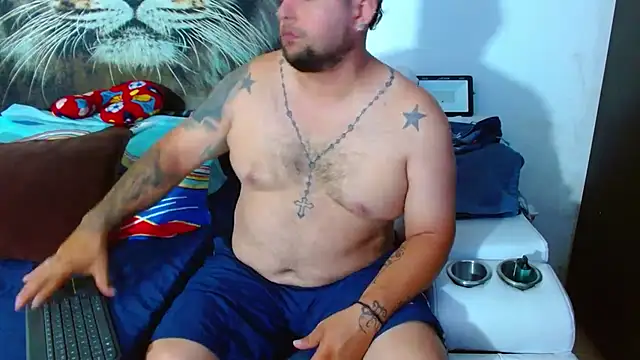 Michaell Myerss  online show from November 6, 1:56 pm