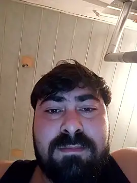 Snapshot of eminrehi chatting on January 15, 10:57 pm eminrehi online show from January 15, 10:57 pm