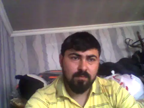 Snapshot of eminrehi chatting on May 27, 10:23 am eminrehi online show from May 27, 10:23 am