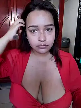 Snapshot of Angiee2001 chatting on March 20, 10:07 pm Angiee2001 online show from March 20, 10:07 pm