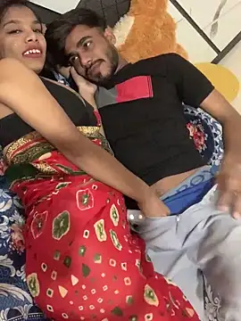 hottiess69 online show from February 24, 1:10 pm