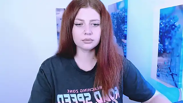 Snapshot of Lizzy_Love chatting on October 21, 12:28 pm Lizzy Love online show from October 21, 12:28 pm