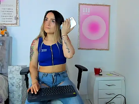 cindy love2 online show from December 4, 2:04 pm