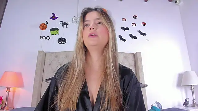 allisson m online show from October 30, 12:06 pm