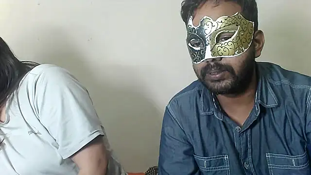 Snapshot of Cutehornycouples chatting on October 30, 5:57 pm Cutehornycouples online show from October 30, 5:57 pm