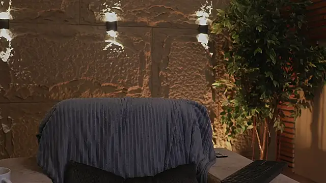 Snapshot of Logan_Varela chatting on October 9, 10:19 pm Logan Varela online show from October 9, 10:19 pm