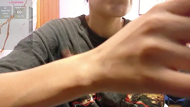 Snapshot of yourcuteneighbourr chatting on June 2, 2:57 am yourcuteneighbourr online show from June 2, 2:57 am