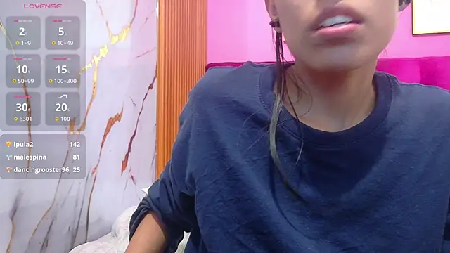 yourcuteneighbourr online show from June 25, 5:12 am