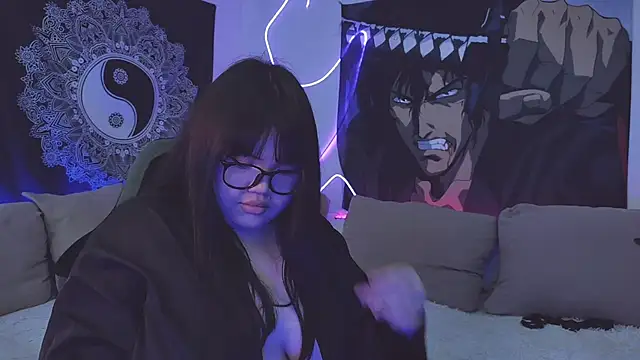 Snapshot of LeyaKan chatting on January 18, 9:55 pm LeyaKan online show from January 18, 9:55 pm