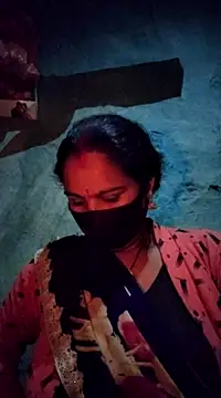 Snapshot of Hey_Ziya chatting on December 5, 8:44 pm Hey Ziya online show from December 5, 8:44 pm