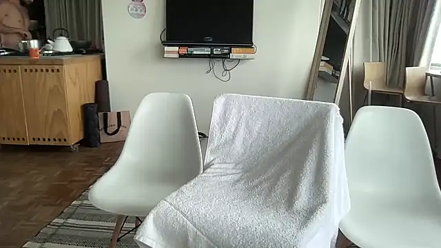 Snapshot of NikoKock chatting on December 31, 10:04 am NikoKock online show from December 31, 10:04 am