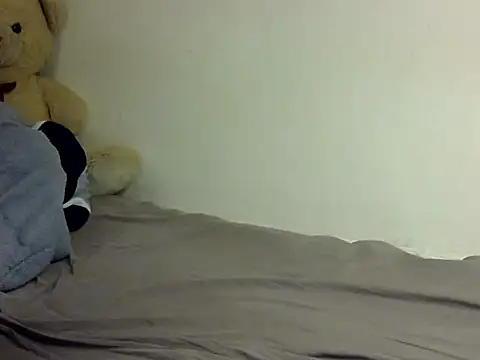 Sexxy slim honey online show from February 8, 9:45 am