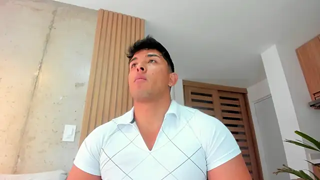 Snapshot of Alan_greek_1 chatting on March 21, 1:45 pm Alan greek 1 online show from March 21, 1:45 pm