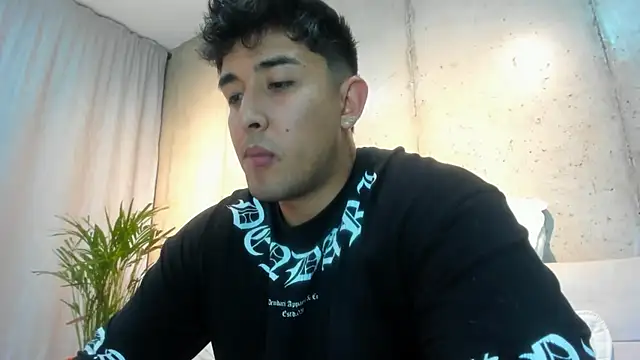 Snapshot of Alan_greek_1 chatting on March 22, 2:16 am Alan greek 1 online show from March 22, 2:16 am