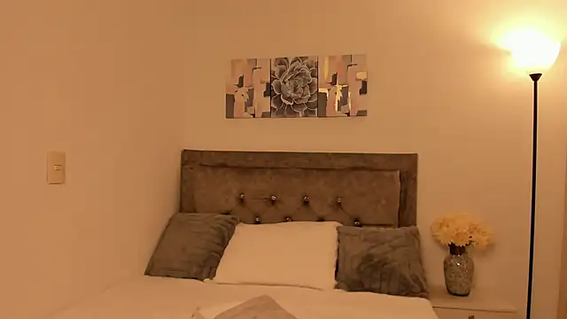 DarlinJones online show from January 9, 12:57 am