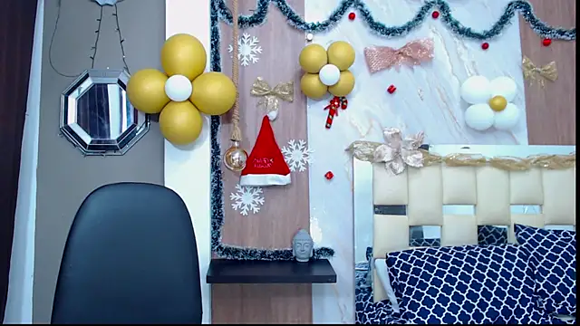 dominic smith  online show from November 21, 7:01 pm