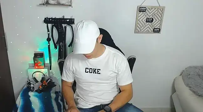 Alan hadid1 online show from January 23, 12:57 am